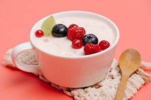 10 Best Foods to Control Diabetes Fast - Natural and Effective Greek Yogurt