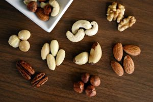 10 Best Foods to Control Diabetes Fast - Natural and Effective Nuts and Seeds